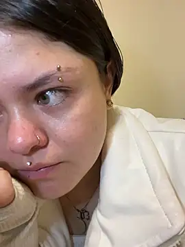 Snapshot of Camila_Duarte2 chatting on February 27, 2026, 1:11 pm Camila Duarte2 online show from February 27, 2026, 1:11 pm