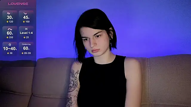 Snapshot of lololozhechka chatting on January 9, 2026, 7:10 pm lololozhechka online show from January 9, 2026, 7:10 pm