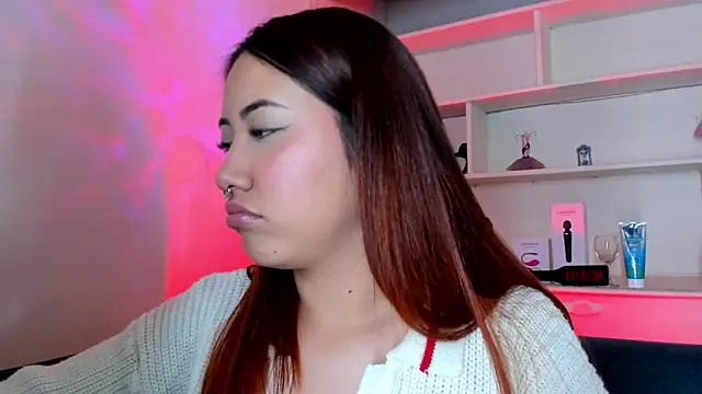 Snapshot of Saelivrae chatting on January 15, 2026, 7:50 pm Saelivrae online show from January 15, 2026, 7:50 pm