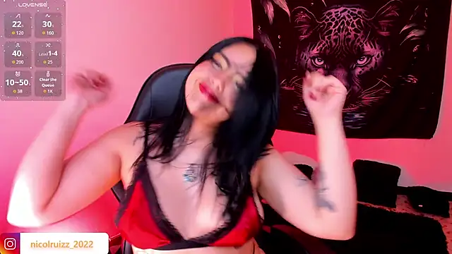 Snapshot of Nicolle_Ruizz chatting on December 20, 2025, 10:40 am Nicolle Ruizz online show from December 20, 2025, 10:40 am