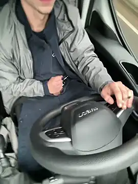 Davide9910x online show from December 16, 2025, 12:09 pm