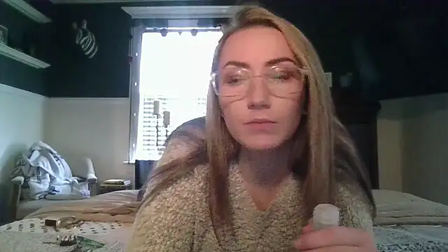 NikkiD223 online show from January 8, 2026, 6:58 pm