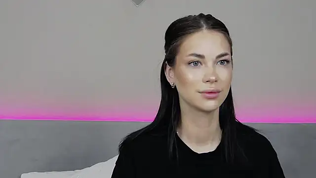 Snapshot of RachaelMils chatting on February 3, 2026, 3:59 am RachaelMils online show from February 3, 2026, 3:59 am