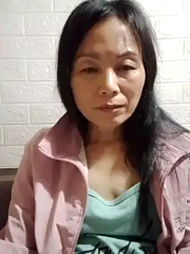 Lili-123k online show from February 14, 2026, 7:47 pm