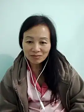 Lili-123k online show from December 16, 2025, 12:31 pm