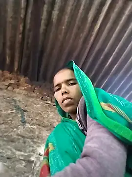 Snapshot of Chetna_sharma chatting on December 22, 2025, 3:28 am Chetna sharma online show from December 22, 2025, 3:28 am