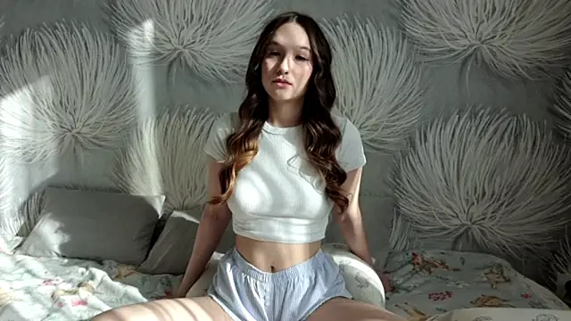 Harlybaby 2007 online show from March 23, 2026, 5:29 am