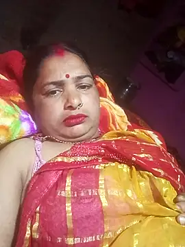 Your-shreya143 online show from March 5, 2026, 11:32 pm