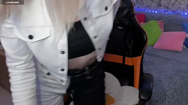 Gina Gina love online show from May 29, 2026, 12:49 am