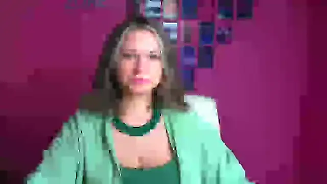 Snapshot of Melodie_Aster chatting on February 5, 2026, 6:20 am Melodie Aster online show from February 5, 2026, 6:20 am