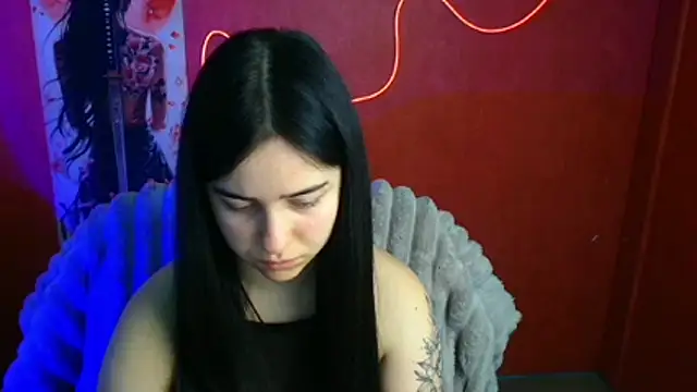 Lilu May online show from April 9, 2026, 11:38 am