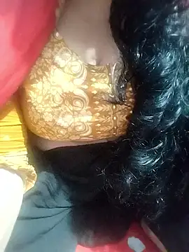 Snapshot of hottyrose69 chatting on December 21, 2025, 1:02 pm hottyrose69 online show from December 21, 2025, 1:02 pm