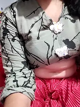 Snapshot of hottyrose69 chatting on March 1, 2026, 4:01 am hottyrose69 online show from March 1, 2026, 4:01 am