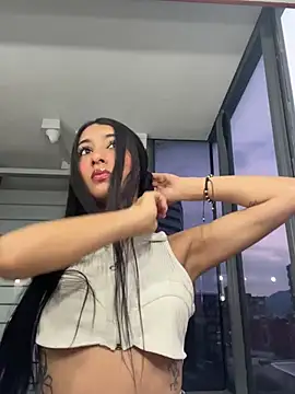 lya  brown online show from March 27, 2026, 11:11 am