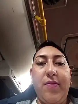 Valeria montana  online show from February 18, 2026, 11:06 am