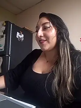 Valeria montana  online show from March 7, 2026, 10:04 pm