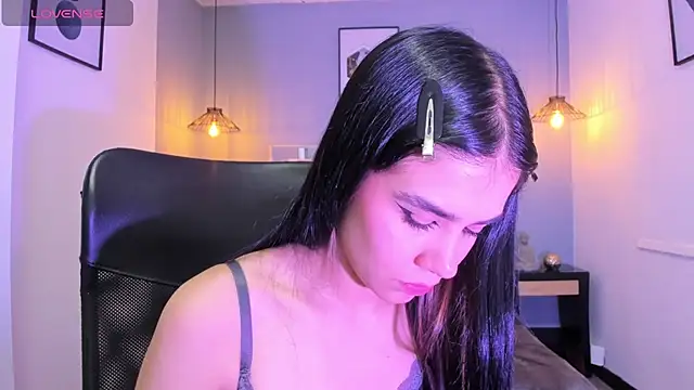 Bell marinny online show from December 23, 2025, 2:55 am