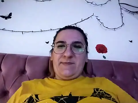 Snapshot of Dana92va chatting on February 6, 2026, 5:42 pm Dana92va online show from February 6, 2026, 5:42 pm