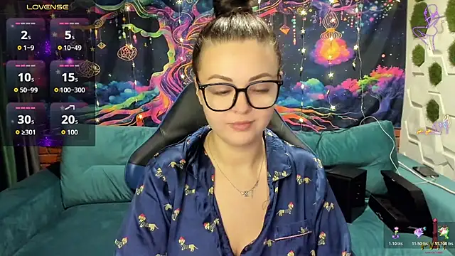 MonicaMoonly online show from December 16, 2025, 10:58 pm