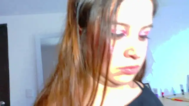 MelaniBeckers online show from May 27, 2026, 6:48 pm