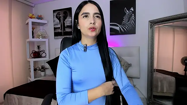 mialiore online show from February 12, 2026, 12:38 pm