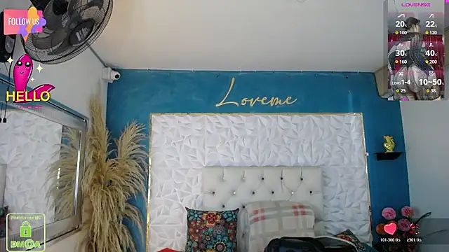 Mia Duque1999 online show from February 26, 2026, 7:58 pm