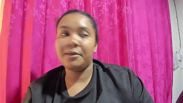 Sandoval evelyn20 online show from April 15, 2026, 11:27 pm