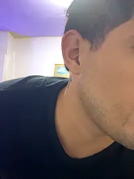 Snapshot of williamsmiiths16 chatting on January 13, 2026, 3:05 pm williamsmiiths16 online show from January 13, 2026, 3:05 pm