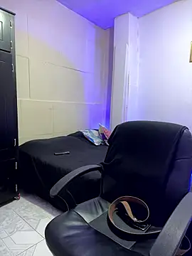 Snapshot of williamsmiiths16 chatting on January 12, 2026, 5:20 pm williamsmiiths16 online show from January 12, 2026, 5:20 pm