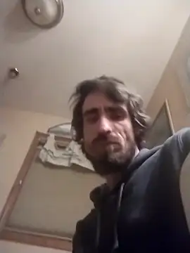 bigjohnson2914 online show from April 10, 2026, 10:33 am