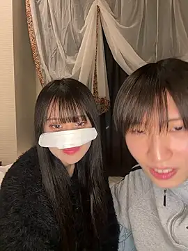 kai xoxo   online show from December 17, 2025, 1:16 pm