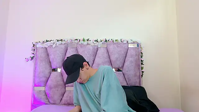 iris and damian online show from February 28, 2026, 5:23 pm