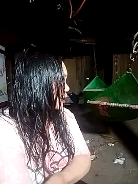 ava-dellght online show from April 15, 2026, 12:21 pm