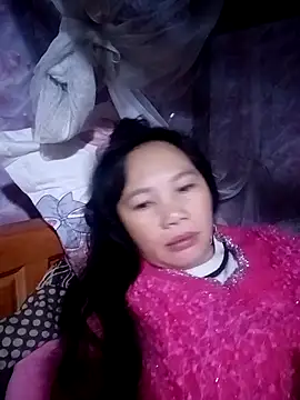 ava-dellght online show from March 12, 2026, 2:17 am