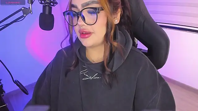 asheryn online show from February 12, 2026, 1:49 am