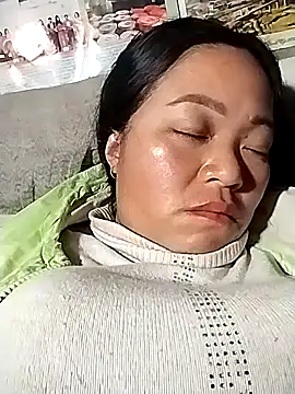 Snapshot of AlilaK2 chatting on January 6, 2026, 7:01 am AlilaK2 online show from January 6, 2026, 7:01 am