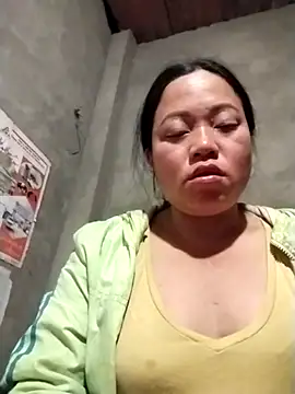 Snapshot of AlilaK2 chatting on December 21, 2025, 6:53 pm AlilaK2 online show from December 21, 2025, 6:53 pm