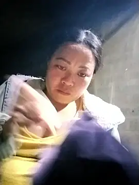 Snapshot of AlilaK2 chatting on January 11, 2026, 1:29 pm AlilaK2 online show from January 11, 2026, 1:29 pm