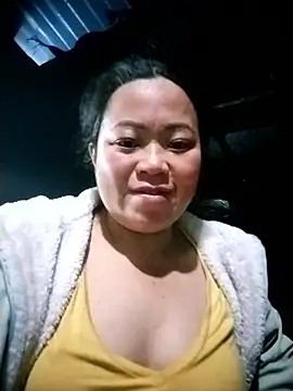 Snapshot of AlilaK2 chatting on January 12, 2026, 1:56 am AlilaK2 online show from January 12, 2026, 1:56 am