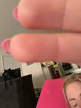 sinfulsara online show from March 1, 2026, 6:30 pm