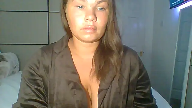 Snapshot of GEMMARMALADE chatting on June 17, 2026, 6:24 am GEMMARMALADE online show from June 17, 2026, 6:24 am