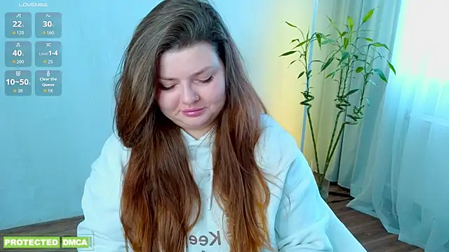 EvKamenskih online show from April 13, 2026, 9:35 am