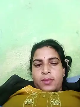 Snapshot of Big_soniya55A chatting on February 1, 2026, 2:37 pm Big soniya55A online show from February 1, 2026, 2:37 pm