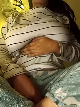 Snapshot of Hotty_Tulip chatting on February 8, 2026, 7:06 am Hotty Tulip online show from February 8, 2026, 7:06 am