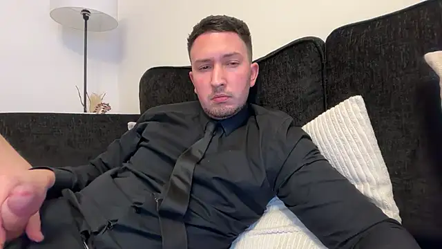 Snapshot of dirtyanal23 chatting on February 3, 2026, 2:53 am dirtyanal23 online show from February 3, 2026, 2:53 am