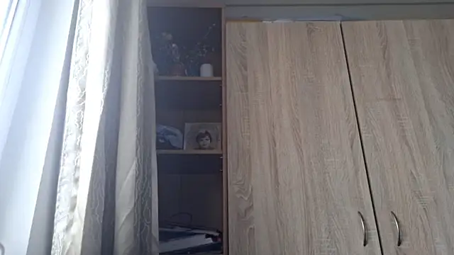 Snapshot of KellyKelik chatting on January 6, 2026, 8:18 am KellyKelik online show from January 6, 2026, 8:18 am