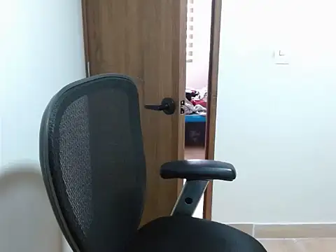 Snapshot of Ammy_pearsn chatting on February 11, 2026, 8:09 pm Ammy pearsn online show from February 11, 2026, 8:09 pm