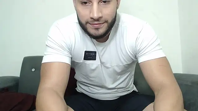 Seank Noszka online show from April 15, 2026, 7:58 pm