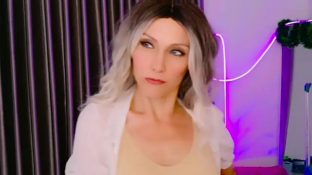 betty xoxoo online show from February 3, 2026, 8:30 am