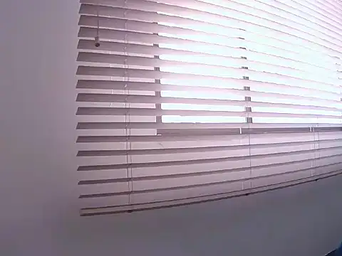 Fernanda andrew online show from March 11, 2026, 3:39 pm